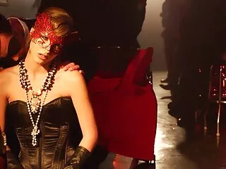 我的母亲允许性感的印地语bf视频她的女儿女孩