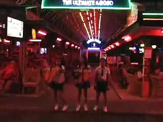 丈夫失去了他的妻子和泰国的女儿，和印地文jabardasti性感的视频都是他妈的