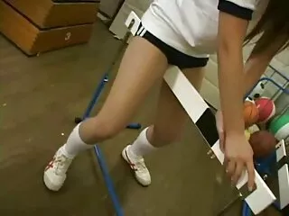 一个大鸡巴和青少年的新面孔性感的印地语。