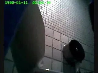 美丽的金发性感的卫生间间谍bf bhojpuri拜见一个完美的形状